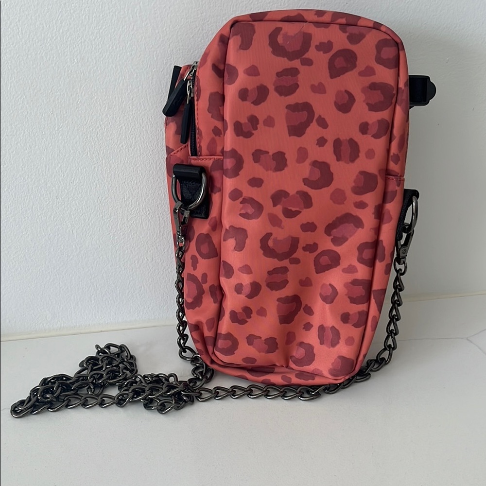 Camp Gladiator Crossbody Water Bottle Carrying Bag